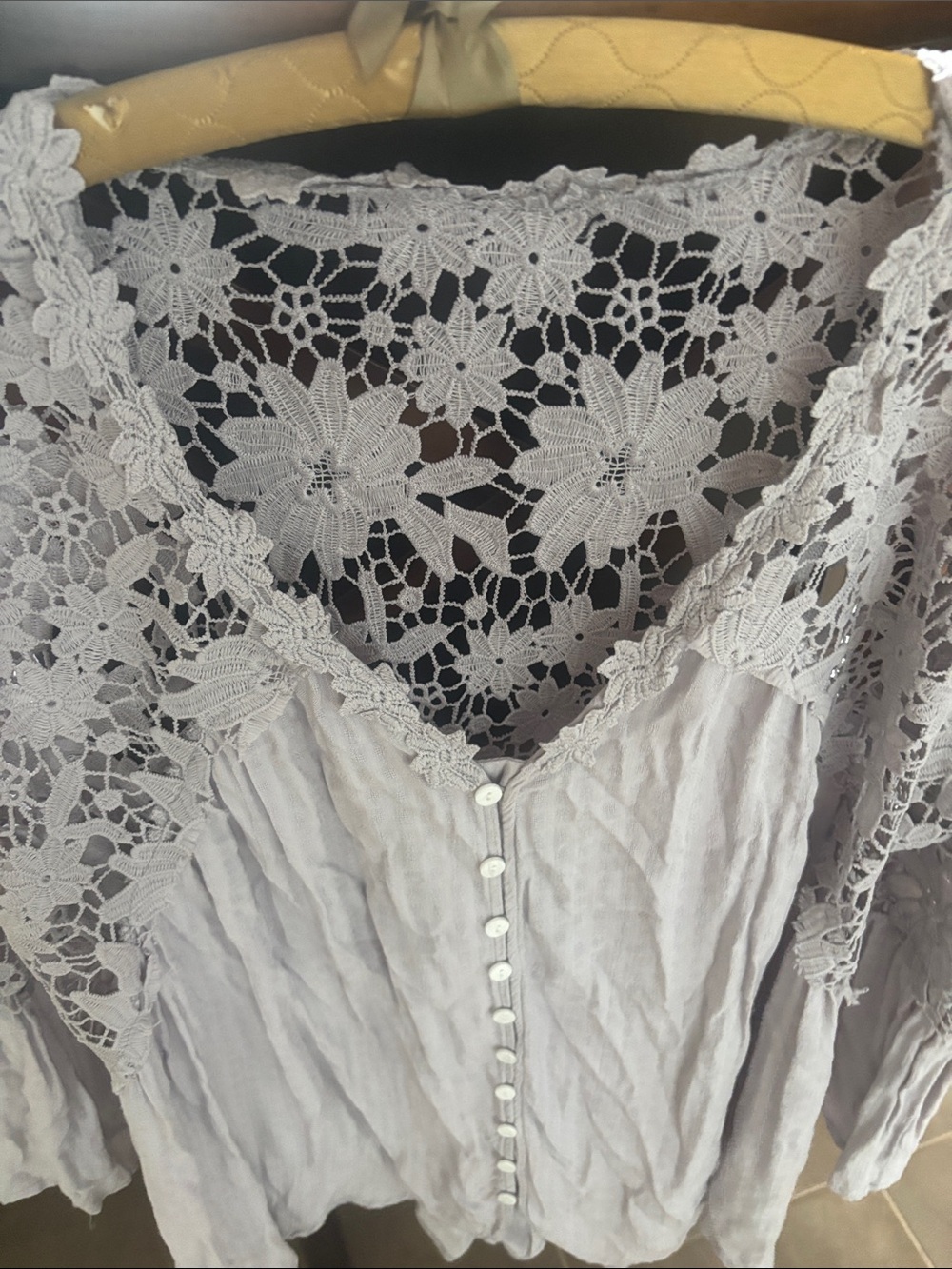 Pretty lavender lace bohemian crochet blouse size large - Picture 5 of 8